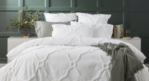 Bedding. Interior Styling. Bedroom. Pillows. Quilts. Quilt Cover. Throw. Blanket.